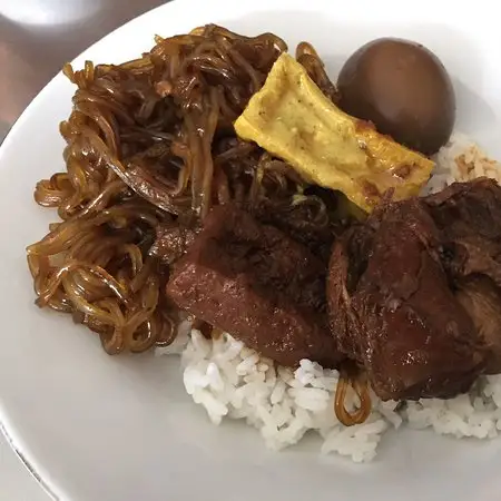 Gambar Makanan Depot Nasi Campur Tambak Bayan 9