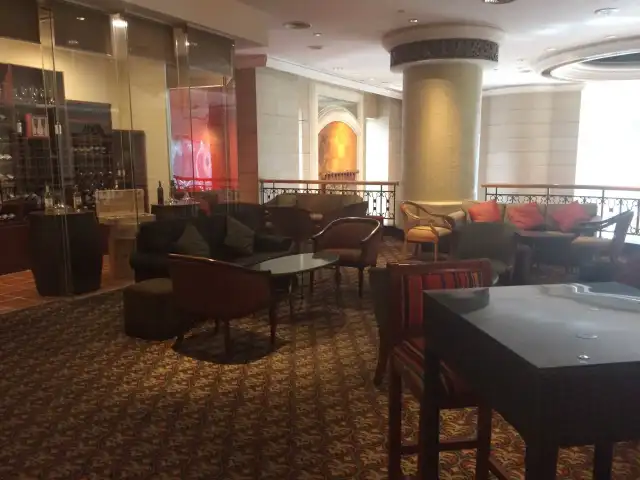 Mezzo Bar & Lounge - Renaissance Kuala Lumpur Hotel Food Photo 4