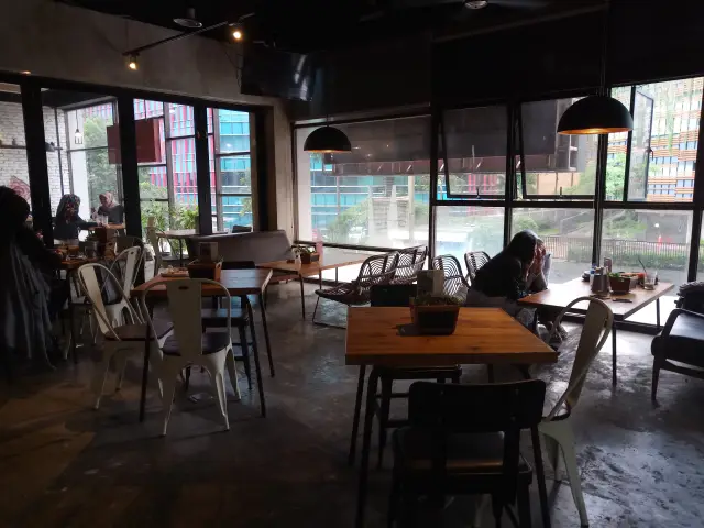 Gambar Makanan Routine Coffee & Eatery 10