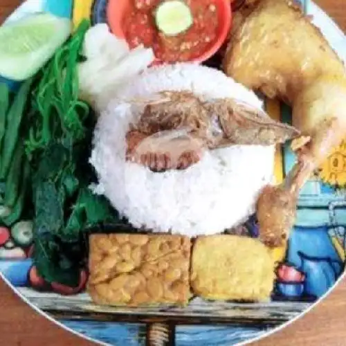 Gambar Makanan Warung Lalapan Barokah, Bypass Ngurah Ray 8