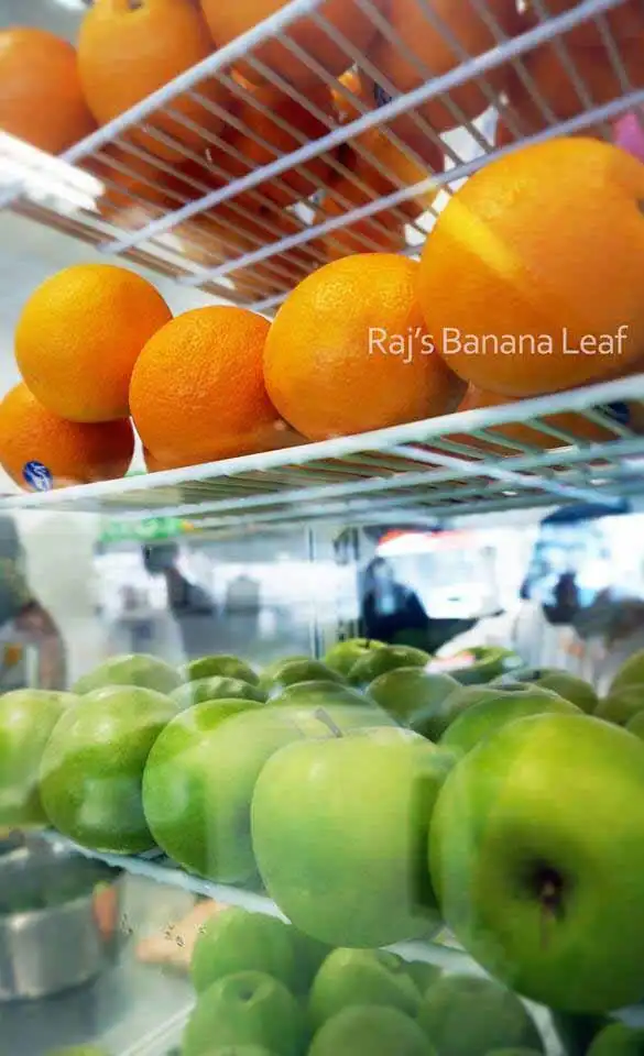 Raj's Banana Leaf Food Photo 6