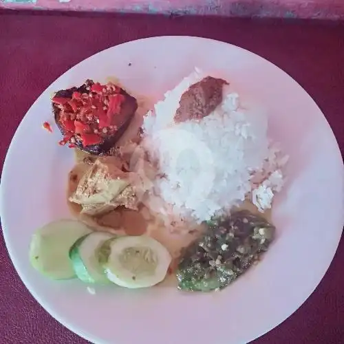 Gambar Makanan Rumah Makan Padang Saiyo, Taman CIPINANG 11