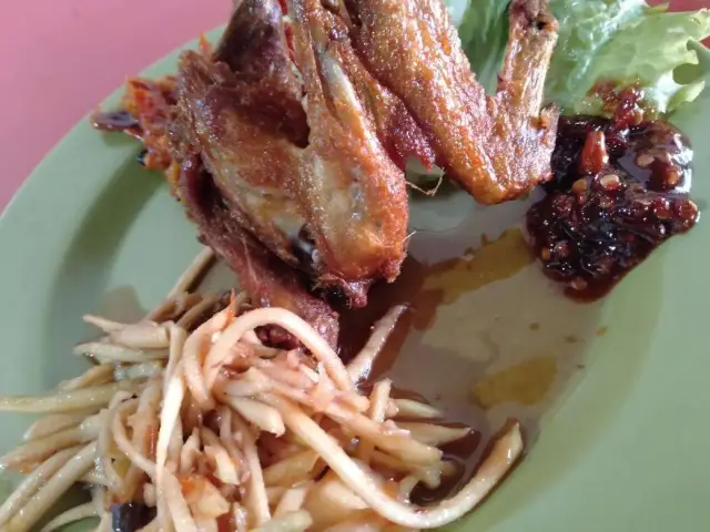 Gambar Makanan Bebek Cengos 6