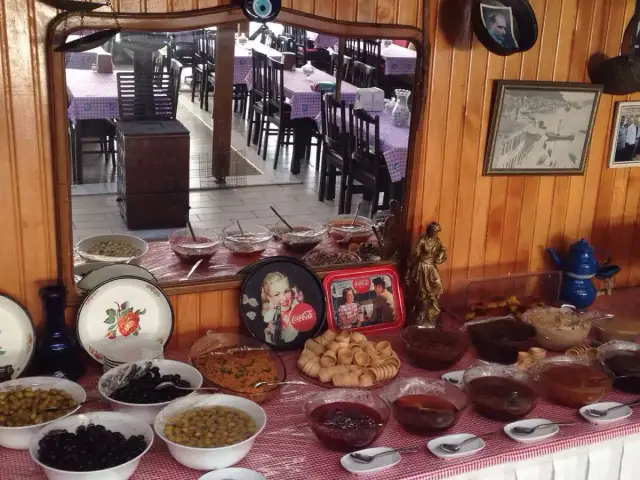 Menekşe Bahçesi'nin yemek ve ambiyans fotoğrafları 46