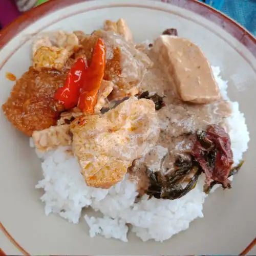 Gambar Makanan Gudeg Basah Mbak Ning, Brigjen Katamso 7