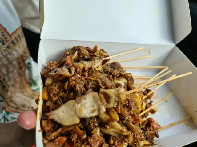 Gambar Makanan Sate Gila Atas Pohon 2