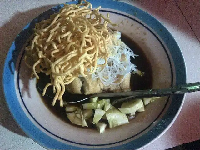 Gambar Makanan Pempek depan Pegadaian Pasar Lama 3