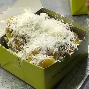 Gambar Makanan Topokki, Takoyaki, Okonomiyaki dan Pisang Keju Adikkaka, Ibu Ganirah 4