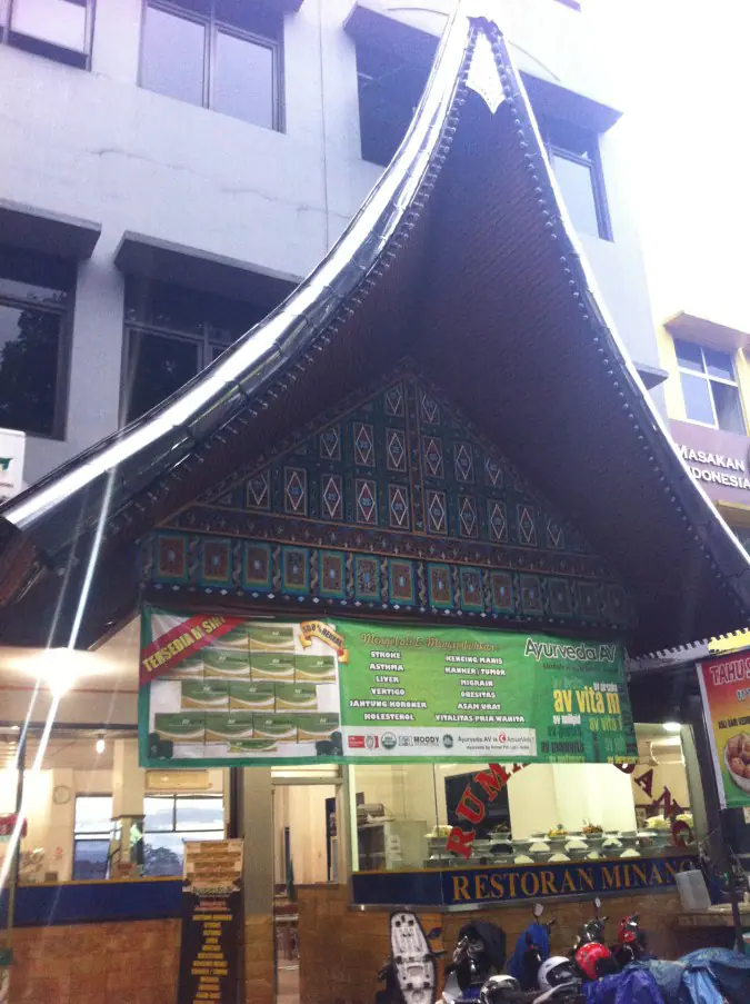 Restoran Rumah Gadang terdekat Restoran dan Tempat Makan Padang