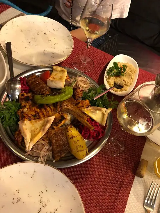 Vamos Estambul Cafe & Restaurant'nin yemek ve ambiyans fotoğrafları 11