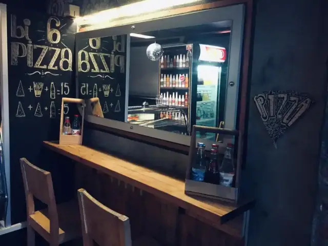 Pizza Evi'nin yemek ve ambiyans fotoğrafları 5