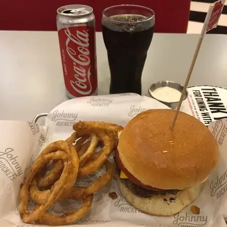 Gambar Makanan Johnny Rockets - Lotte Shopping Avenue 7