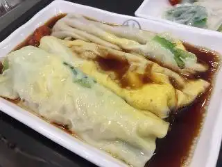 Restoran Ling Zheng Xiang (凌蒸香 正宗广东石磨肠粉店）