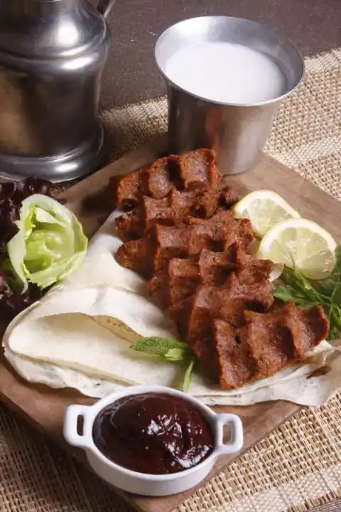 Pusula Vedat Narin Kokoreç'nin yemek ve ambiyans fotoğrafları 9
