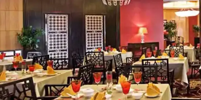Zuan Yuan Chinese Restaurant - One World Hotel