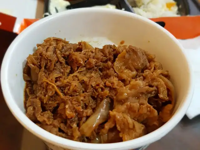 Gambar Makanan Yoshinoya (吉野家) 3