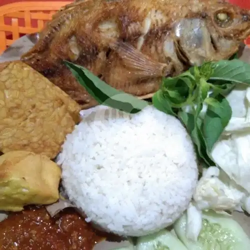 Gambar Makanan Pecel Lele Restu Ibu, Palmerah 12