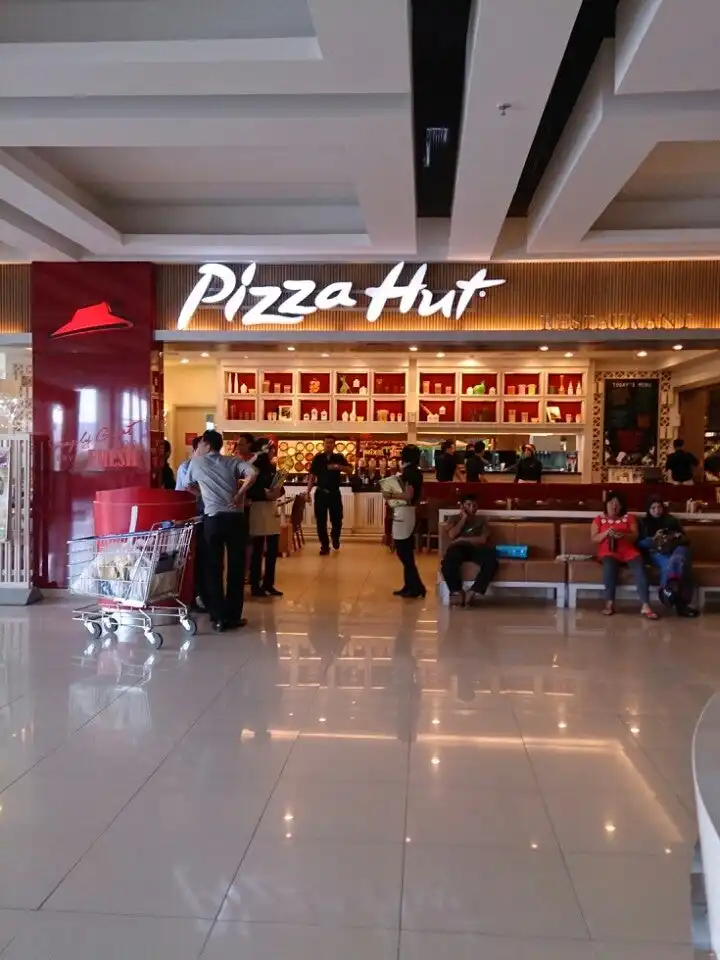 Pizza Hut