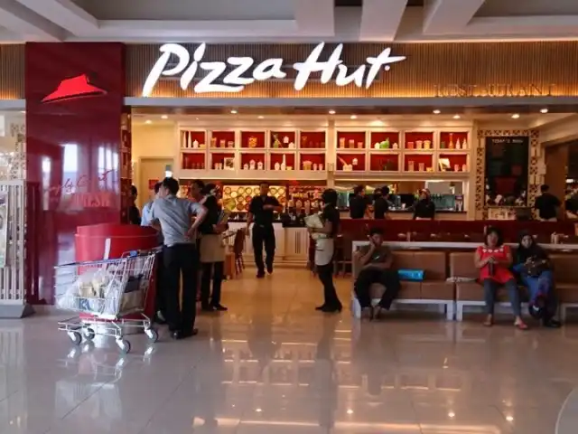 Pizza Hut