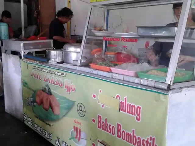 Gambar Makanan Tahu Bakso Ijjo 2