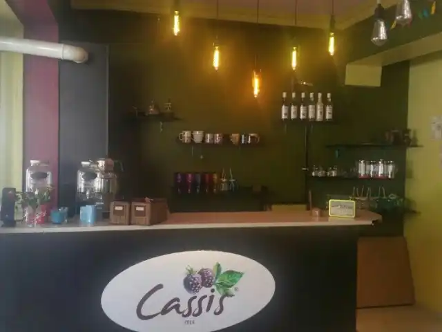 Cassis Cafe'nin yemek ve ambiyans fotoğrafları 13
