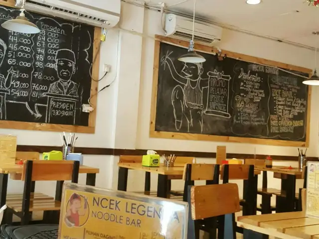 Gambar Makanan Ncek Legenda Noodle Bar 17