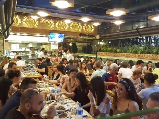 Zeferan Adana Kebapcisi'nin yemek ve ambiyans fotoğrafları 19