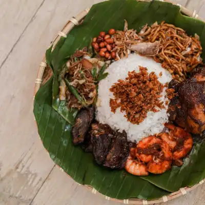 NASI AMBENG TAMAN PENGGAWA