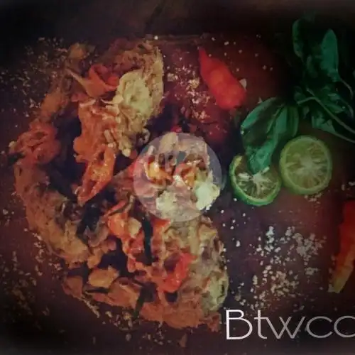 Gambar Makanan Sate Thaichan & Ayam Geprek BTW, Cimahi 2