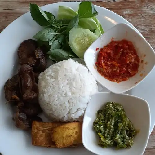 Gambar Makanan Warung Lalapan Sekar Bambu, Kerobokan 9