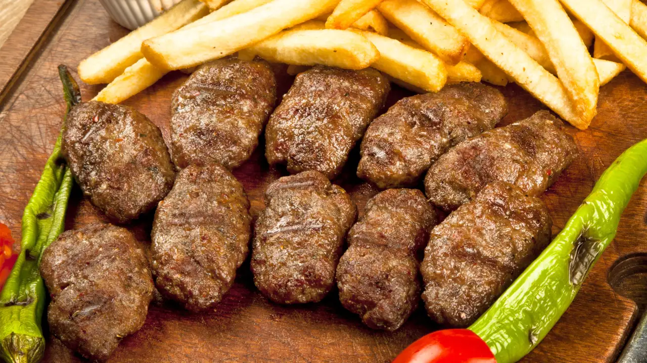 Direkli Köftecisi
