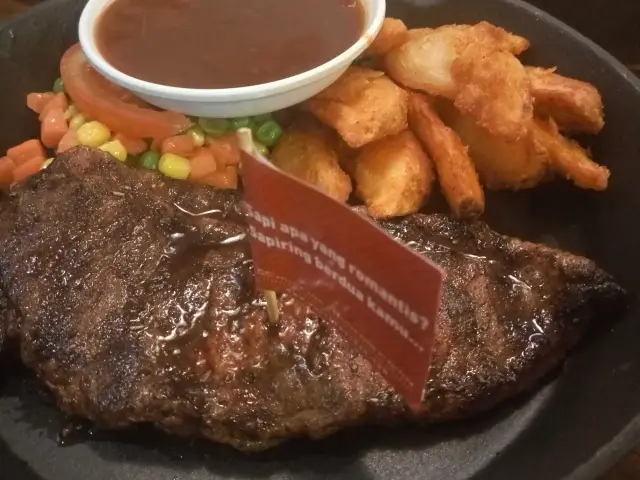 Gambar Makanan SteakHotelbyHolycow! 7