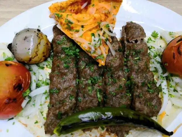 Damascus In Shawarma & Juices Food Photo 10