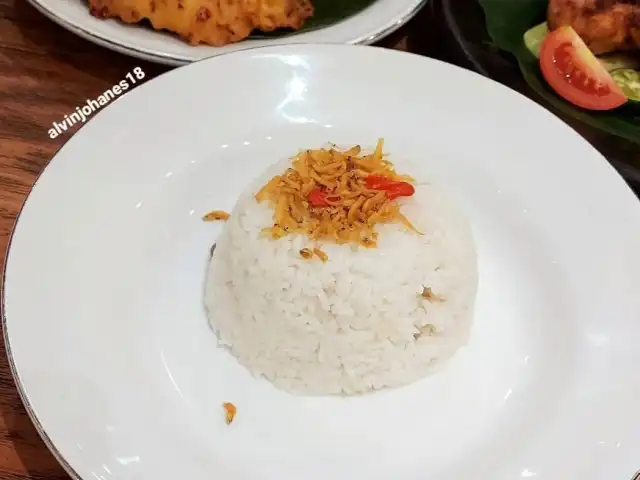 Gambar Makanan Putera Lombok 3