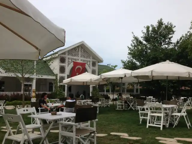 Beyaz Kafe'nin yemek ve ambiyans fotoğrafları 2