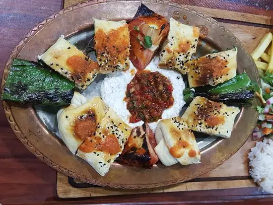 Behzadem Cafe & Restaurant'nin yemek ve ambiyans fotoğrafları 16