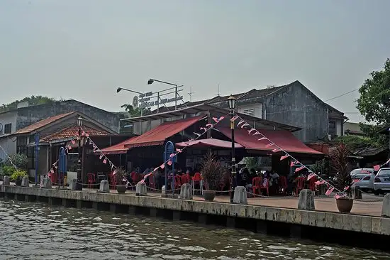 Restoran Lineclear Kg Jawa - Rojak & Satay Original