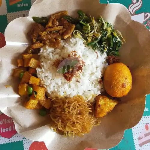 Gambar Makanan Nasi Jinggo Bu Dian, Legian 8