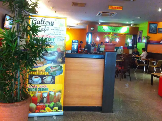 Gambar Makanan Gallery Cafe 4