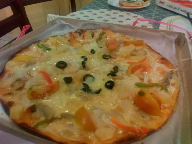 Alberto's Pizza Food Photo 15