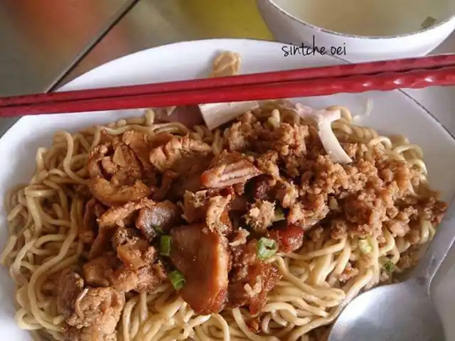 Gambar Makanan Bakmi Terang Bulan (Sin Chiaw Lok) 16