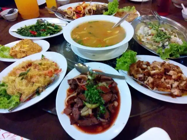 BBQ Seafood Garden, Gong Badak, K. Trg Food Photo 3