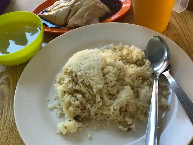 Hainan Chicken Rice Stall Food Photo 15
