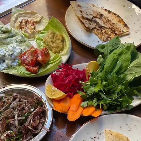 Yirmibir Kebab'nin yemek ve ambiyans fotoğrafları 3