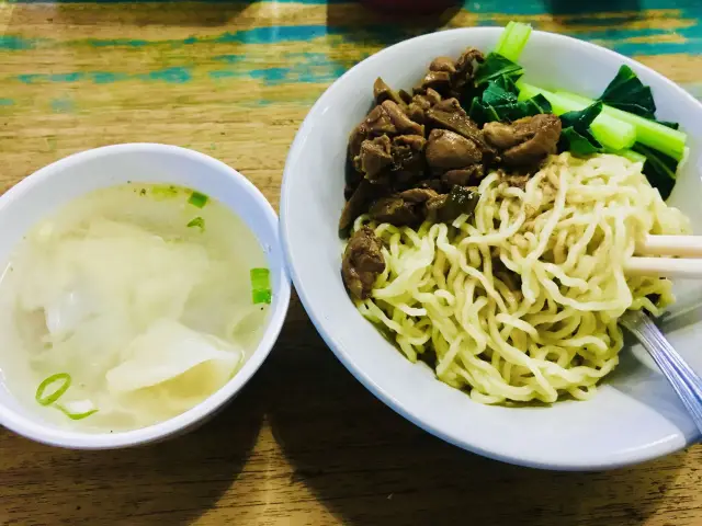 Gambar Makanan Bakso Kraton 11