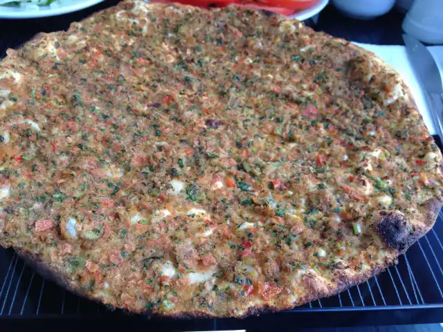 Gaziantep Lahmacun Döner & Pide Salonu'nin yemek ve ambiyans fotoğrafları 50