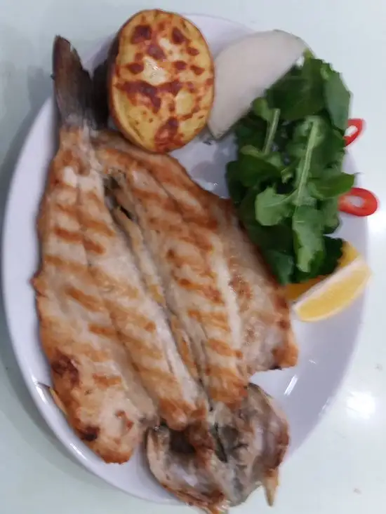 Marina Balık'nin yemek ve ambiyans fotoğrafları 11