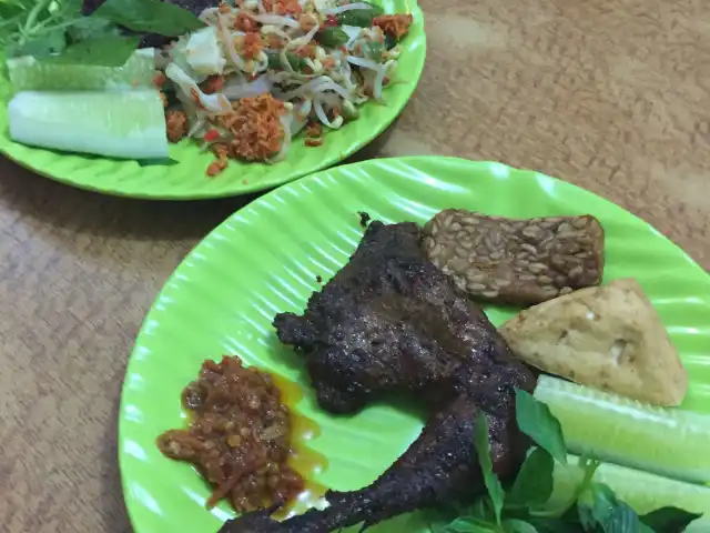 Gambar Makanan Bebek Khas Surabaya 18