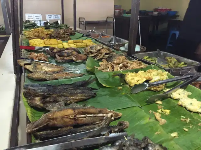 Gambar Makanan RM Ibu Bunut Khas Sunda 8