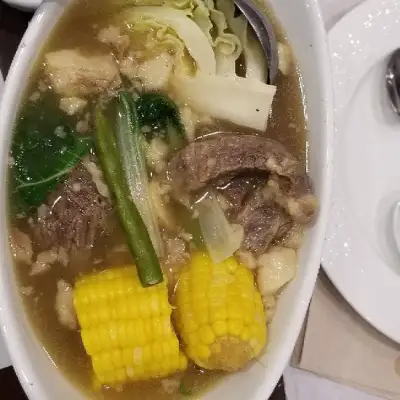Aurora Filipino Cuisine